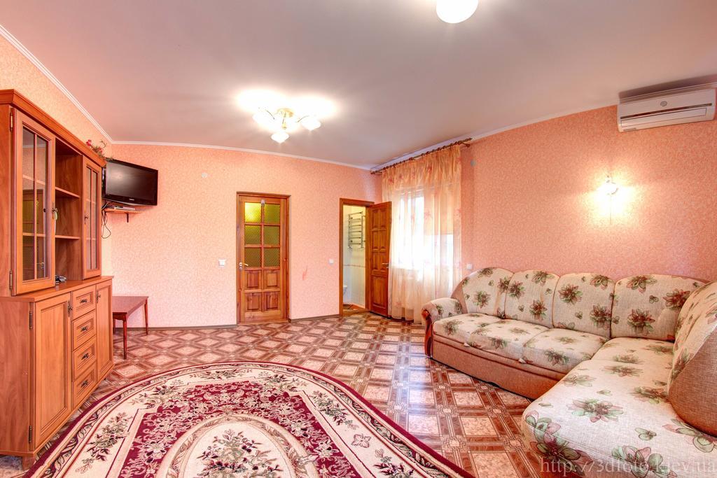 Hotel Aviator Voropayev Esterno foto